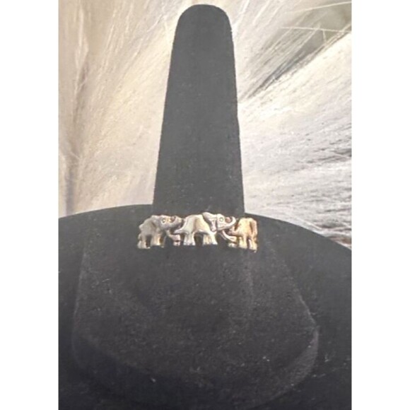 Vintage 14K Yellow Gold Elephant RingFlexible BandSize 83.38g